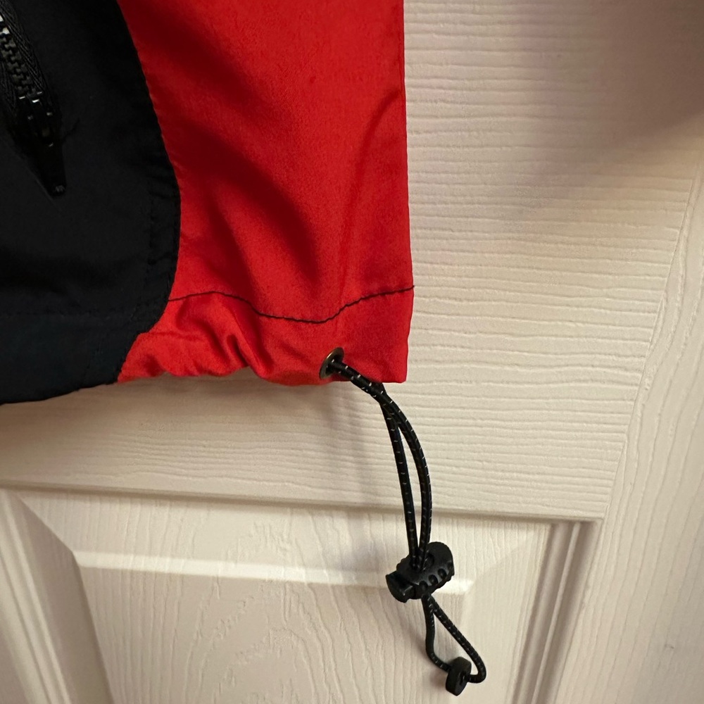 New Balance Black and Red Windbreaker Jacket - Picture 6 of 7